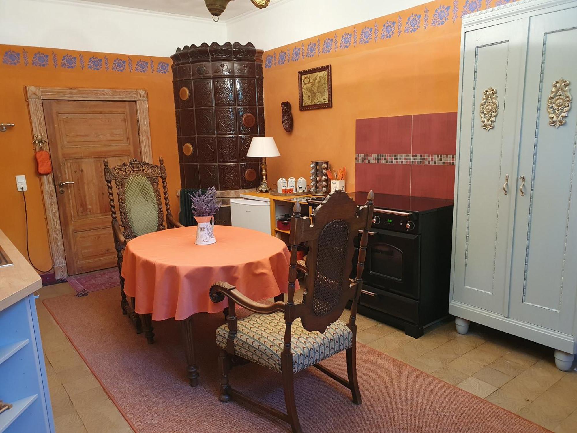 Gesindehaus Am Schloss Kummerower See Kummerow  Экстерьер фото